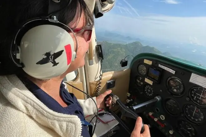 Kampala Rundflug 30 Minuten: Stadt von oben erleben