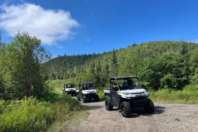 Tour in quad elettrico al fiordo di Saguenay: Sainte-Rose-du-Nord