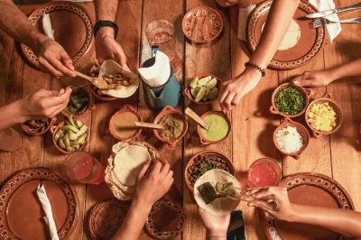 Savor playa del carmen’s taco tour, taste pulque, make your own margarita, and stroll 5th avenue. includes hotel pickup, local guide, and drinks.