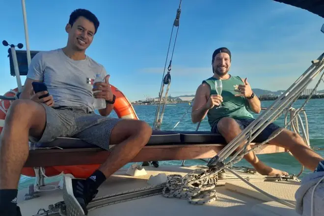 Almuerzo en Yacht Club y paseo en barco de 2 horas en Townsville