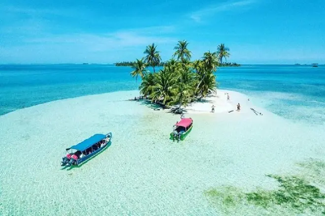 Snorkeling San Blas Islands from Panama City: 4-Island Day Tour