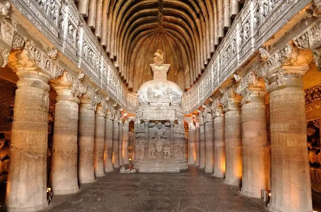 3 Tage zu den Ajanta- und Ellora-Höhlen ab Pune, UNESCO-Stätten