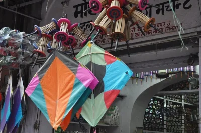 Wander jaipur’s old city on a walking food tour with street snacks, local artisans, and a family visit. includes street food sampling and guided by locals.