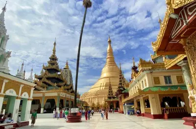 Yangon en une journée : Pagode Shwedagon et centre colonial