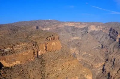 Tour privato di un giorno a Nizwa e Jabal Shams da Muscat
