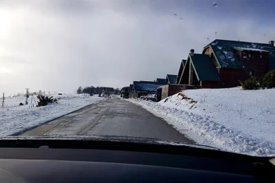 Book a private transfer from podgorica airport or city to Žabljak. english-speaking drivers, flexible pickup, clean cars. pay only if satisfied.