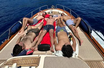 Côte amalfitaine en bateau : 4 h avec snorkeling inclus
