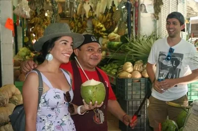 Puerto morelos entdecken: street food tour mit frischen säften, familiengeführten restaurants und bunten märkten. alle speisen & getränke inklusive.