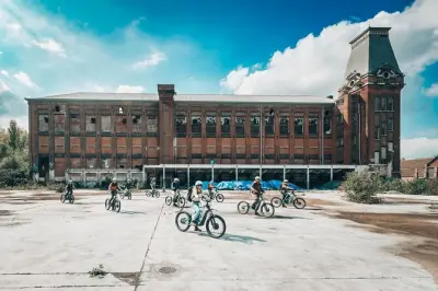 Ghent e-scooter tout-terrain : Parcs, graffiti et sentiers urbains