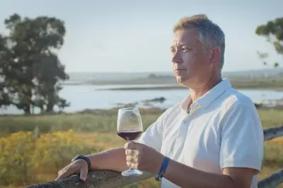 Degustação de 3 vinhos na rota do parque natural La Mata