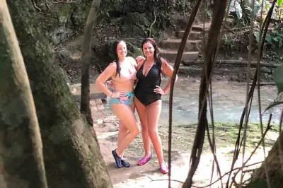 Blue Hole River Tour ab Montego Bay: Eintritt inklusive