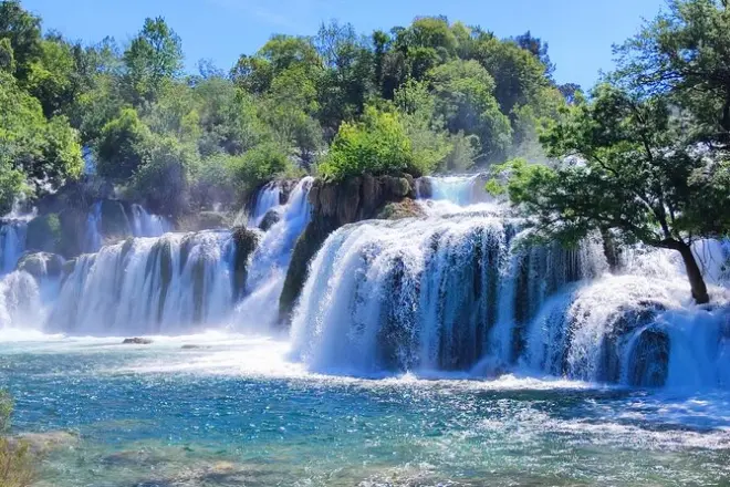 Krka-Wasserfälle Halbtagestour privat ab Šibenik