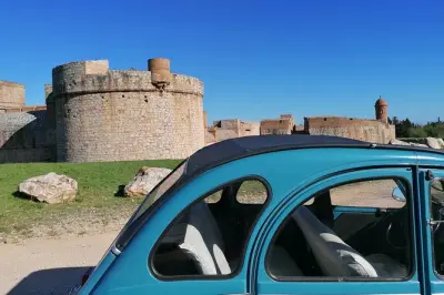 Fortaleza de Salses en 2CV: Recorrido por viñedos y caminos rurales