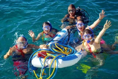Viva a emoção do snuba em key west, explorando recifes de coral e nadando com peixes tropicais — sem precisar de certificação. inclui equipamento, guia e água filtrada.