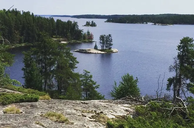 Voyageurs National Park Boat Tour: Small Group, 6 Hours