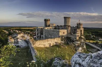 Castelli del sentiero delle Aquile: Ogrodzieniec e Pieskowa Skała