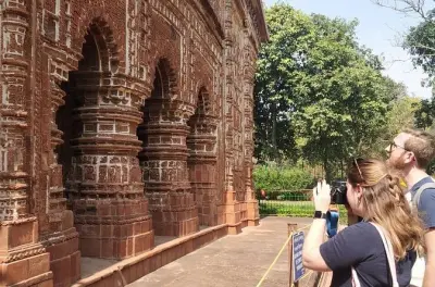 Excursion à Bishnupur : Temples en terre cuite et tissage de la soie