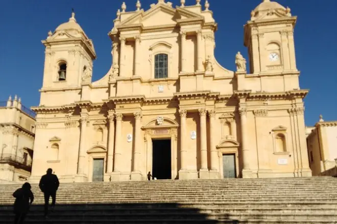 Syracuse Ortigia Noto : Théâtre grec et sites baroques