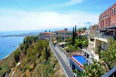Private Tour Taormina & Castelmola ab Syrakus mit Mittagessen
