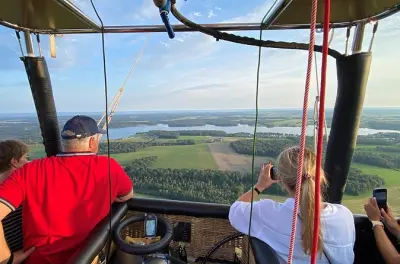 Hot air balloon flight Cerfontaine Lakes of the Hour