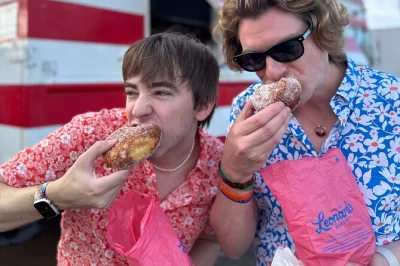 Entdecke oahus beste hawaiianische spezialitäten von malasadas bis poke, dazu atemberaubende küstenblicke. inkl. abholung, lokaler guide und verkostungen.