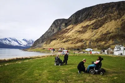 Kvaløya & Sommarøy fjords tour from Tromsø: 5 hours