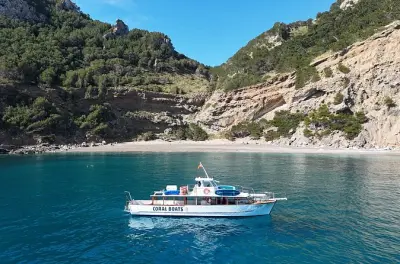 Schnorcheln in Alcudia: Morgentour mit Boot, Tapas & Paddleboards