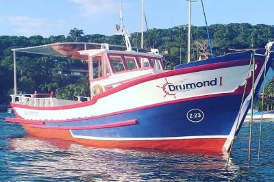 Set out on a private boat trip in búzios with your own group, swim at quiet beaches, grill onboard, and enjoy flexible food options. includes drinks, masks, and more.