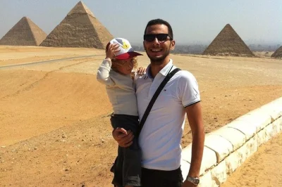 Discover cairo in a day—visit the giza pyramids, egyptian museum, and khan el khalili bazaar. private guide, entry fees, and hotel pickup included.