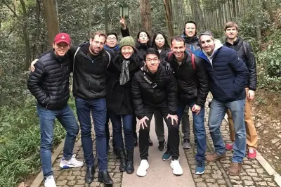Hangzhou: Westsee & Lingyin-Tempel individuell an einem Tag