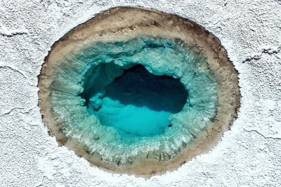 Découvrez siwa oasis depuis le caire : baignade dans les lacs salés, dunes au coucher du soleil, nuits étoilées, avec guide local, repas et transfert inclus. réservez votre aventure désertique.