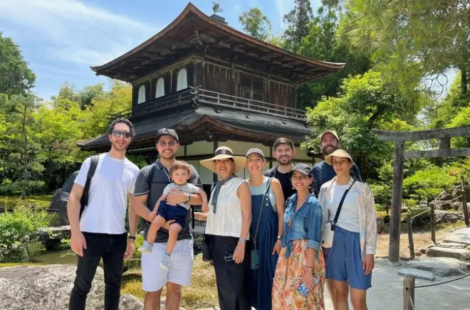 Da Kobe a Kyoto in auto privata con guida autorizzata