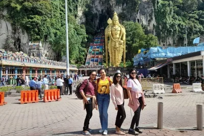 Private kuala lumpur city tour from cruise port. visit batu caves, petronas towers, local temples & workshops. all entrance fees & transfers included.