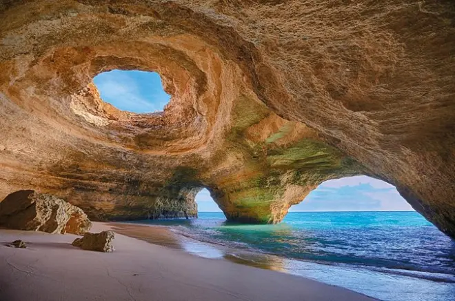 Safari jeep et bateau aux grottes de Benagil avec dégustation de vin