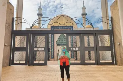 Abuja City Tour: National Mosque, Zuma Rock & Creative Villages