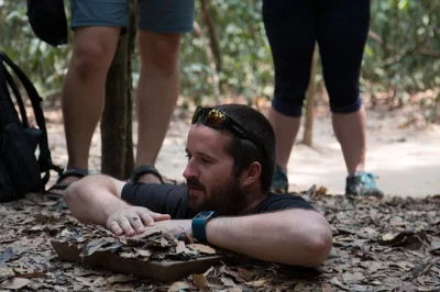 Erlebe die geschichte der cu chi tunnel, gleite mit dem sampan durch das mekong delta und trinke tee mit einheimischen – alles an einem privaten tag ab ho-chi-minh-stadt mit abholung.