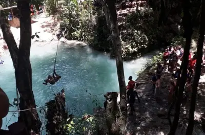 Rafting in Ocho Rios: Blue Hole, White River & Dunn's River