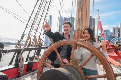Plongez dans l’histoire maritime de sydney au musée national maritime avec accès complet aux galeries, quatre navires historiques et des expos adaptées aux familles—billet inclus.