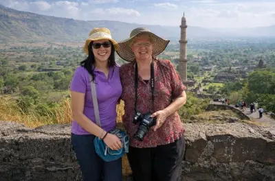 Ajanta- und Ellora-Höhlen ab Aurangabad: 2 Tage ohne Anstehen