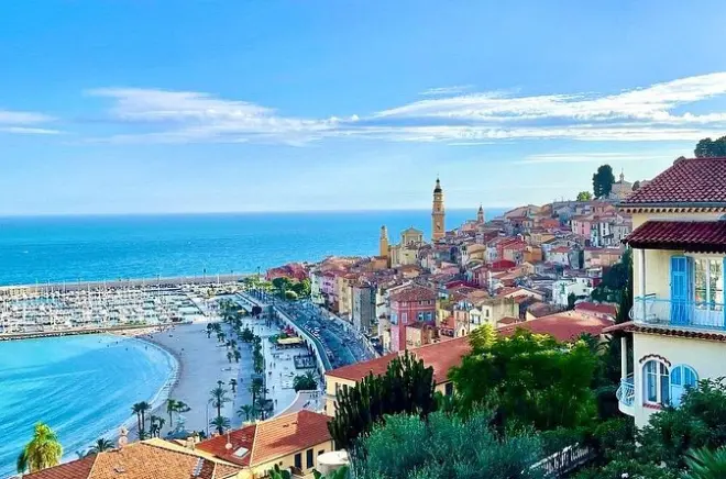Walking Tour Old Town Menton: Baroque Streets & Hilltop Views