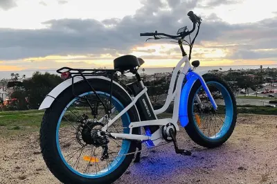 Visite d'Antigua en e-bike : Ville historique, fort et plage