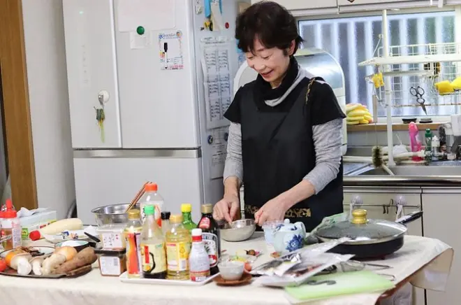 Japanischer Kochkurs in Osaka bei einer Einheimischen