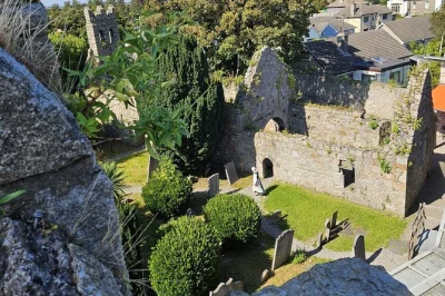 Step inside dalkey castle near dublin for a lively tour with costumed actors, medieval skills, and a gallery of irish writers. includes entry & local guide.