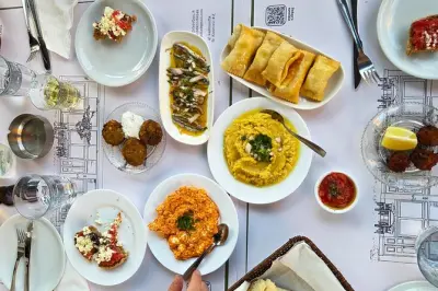 Soirée gourmande à Chania : Port vénitien et festin crétois