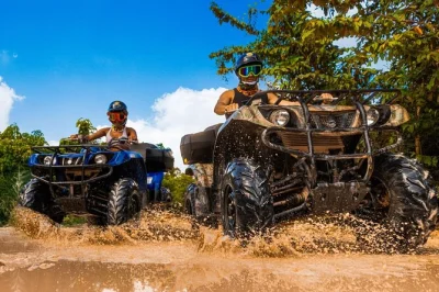 Erlebe atv-fahrten, ziplines über den maya-dschungel und ein erfrischendes bad in einem cenote bei puerto morelos. inklusive abholung, kleine gruppe, tacos und lokale guides.