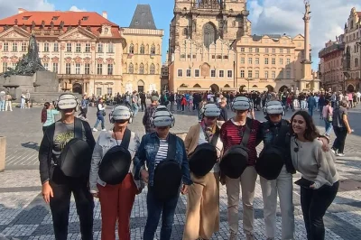 Prag altstadt und jüdisches viertel entdecken: vr-spaziergang mit einheimischen, flexible bezahlung und moderne vr-brillen inklusive.