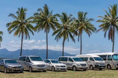 Port douglas, cairns, transfert aéroport : voyagez détendu avec des chauffeurs locaux, véhicules flexibles et prise en charge facile. profitez d’un trajet personnalisé à votre rythme.