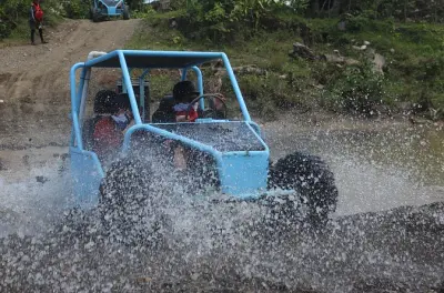 Tour in ATV a Puerto Plata: Percorsi nella giungla