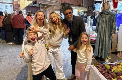 Découvrez la vraie street food de marrakech depuis jemaa el-fnaa — oubliez le tagine et le couscous. goûtez msemen, sfenj, viandes grillées, fruit du cactus et plus. petit groupe, tout inclus.