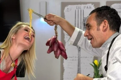 Entre em um palazzo romano do século xvii para uma aula prática de massa e tiramisù, com prosecco, almoço e receitas para levar para casa. grupos pequenos, chef local.